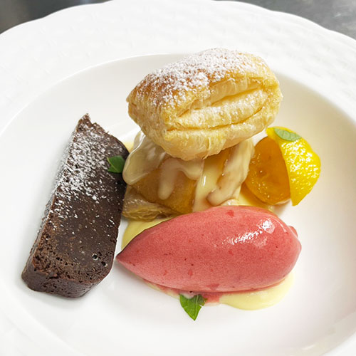 リンゴパイとショコラ